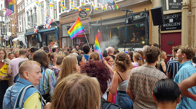 Straatfeest tijdens Pride Groningen 2022