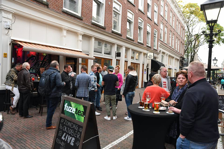 Café Naar Ons in Rotterdam